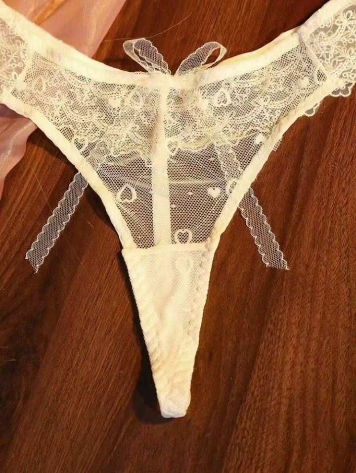 Divavoom 1 Pc Fashion Lace Women Thong